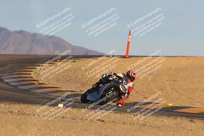 media/Dec-16-2023-CVMA (Sat) [[bb38a358a2]]/Race 13 Amateur Supersport Middleweight/